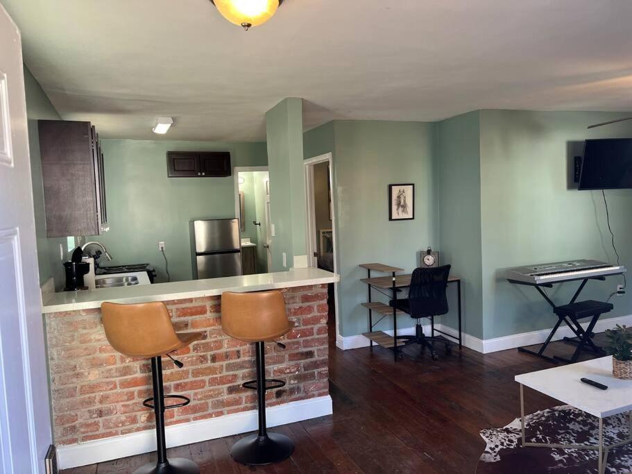2 Blocks From French Quarters Apartment นิวออร์ลีนส์ ภายนอก รูปภาพ